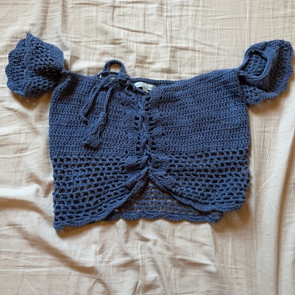 Charlotte Russe blue crop top - Picture 1 of 2